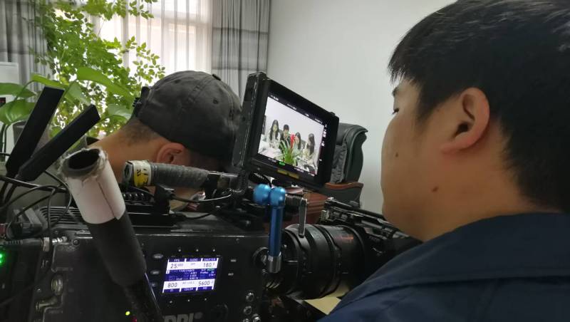 剧本杀式体验：万宁市广告片拍摄公司构建沉浸式消费决策路径